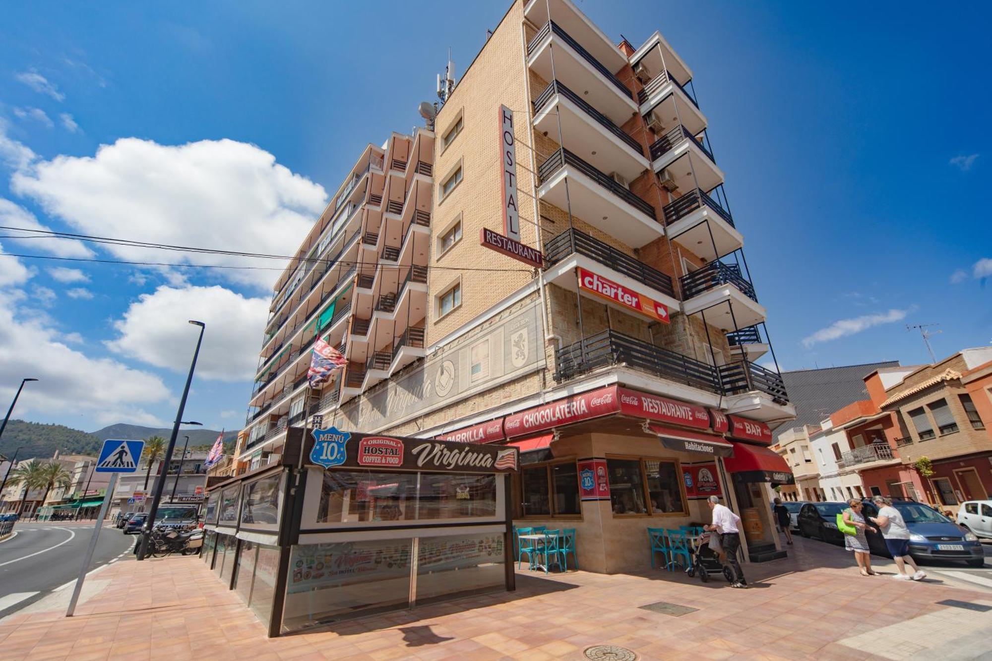 Hostal Virginia Фаварета Экстерьер фото